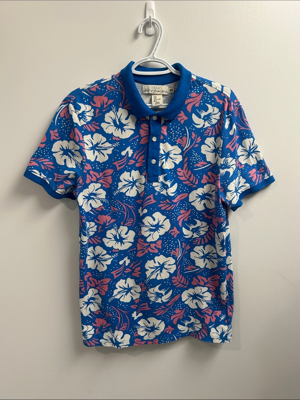 H&M Men’s Floral Polo Shirt with Pink & White Hibiscus Print